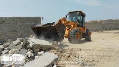 صیانت از حقوق مردم قشم با رفع تصرف از ساحل روستای سلخ‌+‌فیلم