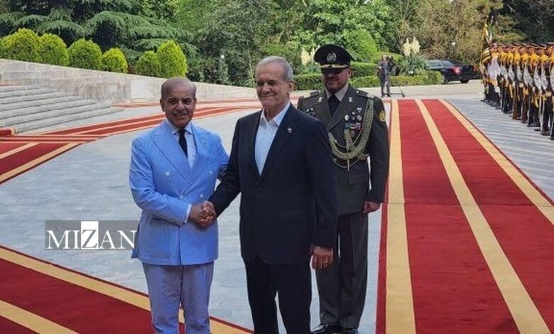 استقبال رسمی رئیس جمهور از نخست وزیر پاکستان