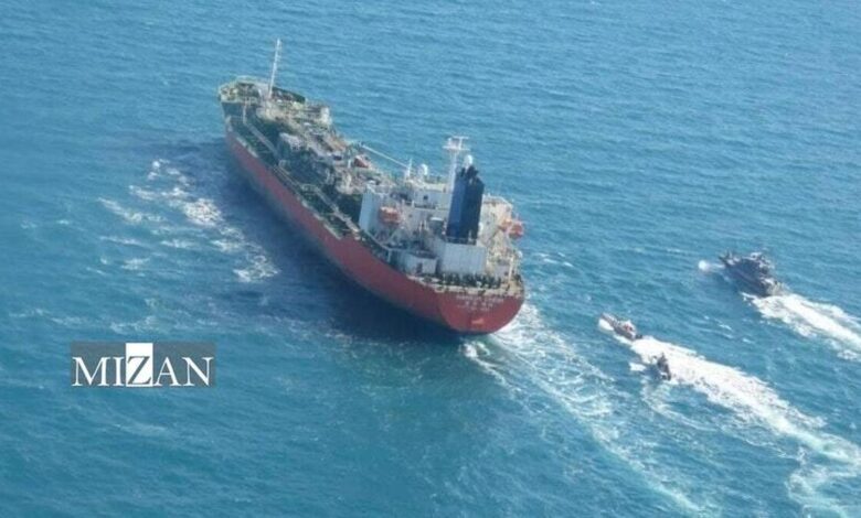 تکذیب ربایش نفتکش اماراتی در آب‌های تحت حاکمیت ایران