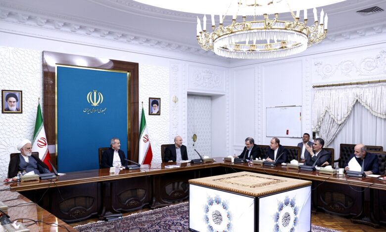 تکذیب نقش شورای‌ هماهنگی اقتصادی سران قوا در تک‌نرخی شدن ارز و برخی از تصمیم‌های اقتصادی