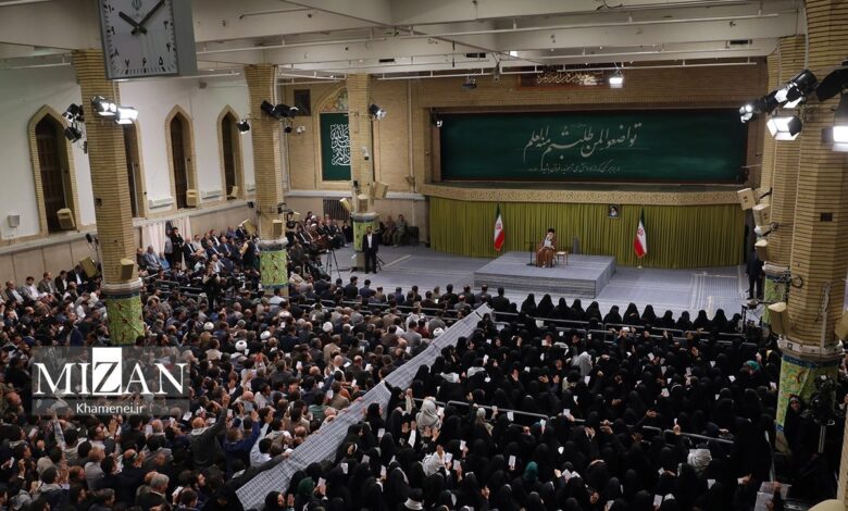 جمعی از معلمان کشور فردا با رهبر انقلاب دیدار می‌کنند