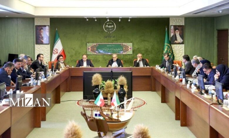 حضور سرزده رئیس جمهور در وزارت جهاد کشاورزی