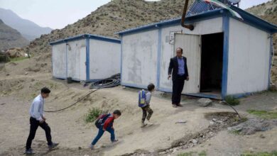 دانش‌آموزان ۱۹ روستای شهرستان صحنه کرمانشاه در کانکس تحصیل می‌کنند + فیلم