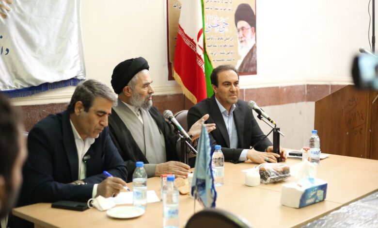 رفع مشکلات با استفاده از ظرفیت‌های دانشگاه‌ها محقق می‌شود