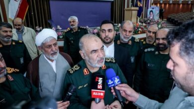 سرلشکر سلامی: سپاه برای حل مشکلات بندر شهید رجایی در کنار مردم است