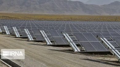 سرمایه‌گذاری ۱۳۰۰ میلیارد تومانی در نیروگاه خورشیدی شهرک صنعتی شمس‌آباد ری+فیلم