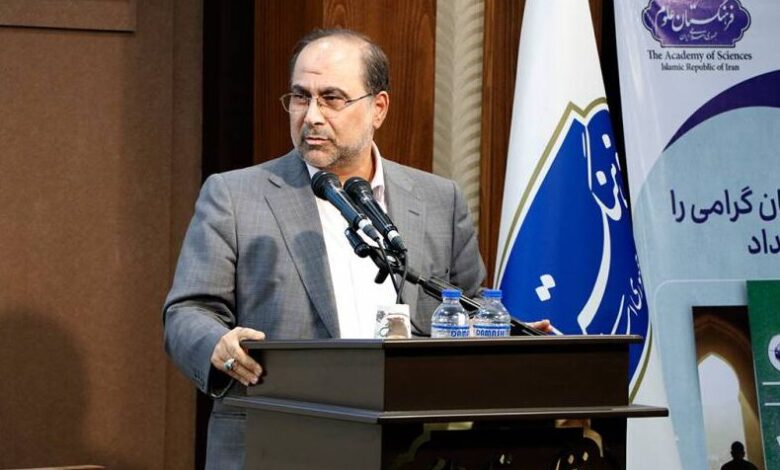 ضرورت گذار از نگاه سنتی به علم و حمایت از نوآوری علمی جوانان