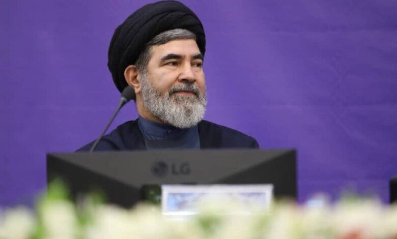 عبور از چالش‌های فرهنگی تنها با روشن کردن چراغ تفکر امکان‌پذیر است