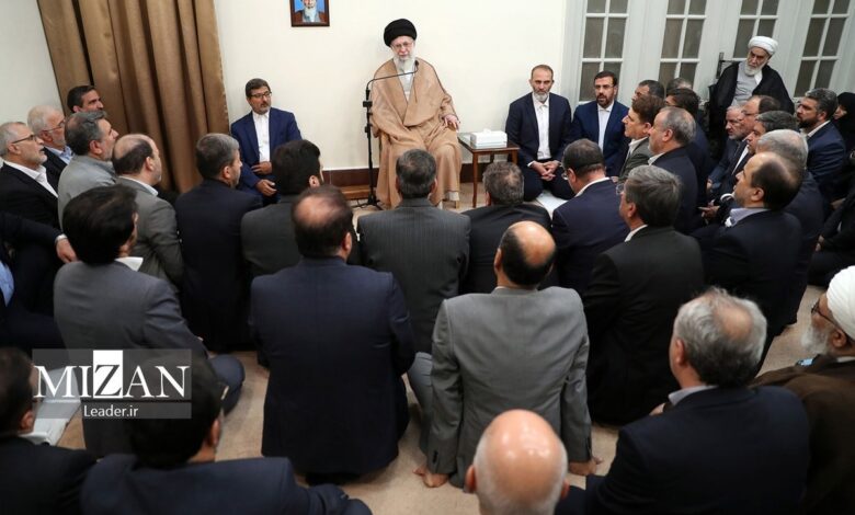 مرور تصویری بیانات رهبر انقلاب در دیدار وزیر کشور و استانداران