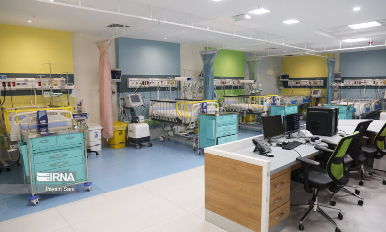 گلایه رییس کمیسیون بهداشت مجلس از تبعیض‌ها و توسعه بیمارستان‌های مجهز فقط در تهران