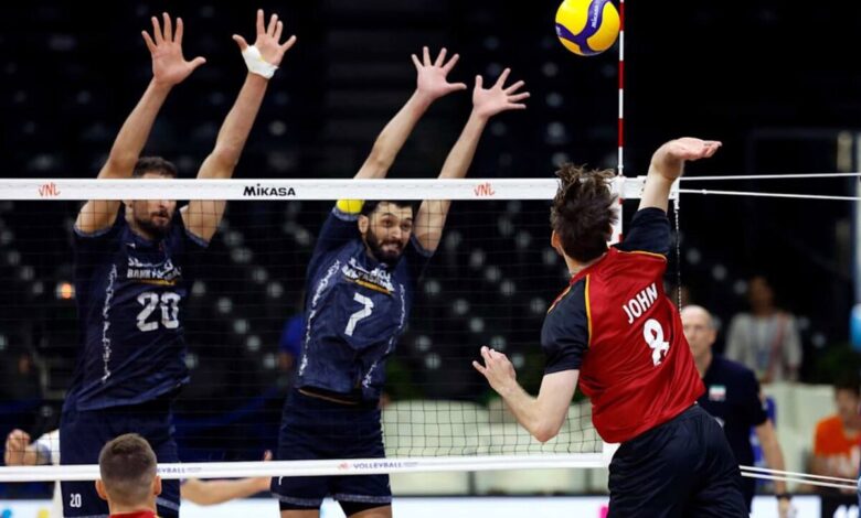 آخرین وضعیت مصدومیت احسان دانش‌دوست/ کوفتگی عضله زانو برای شماره ۷ تیم ملی والیبال