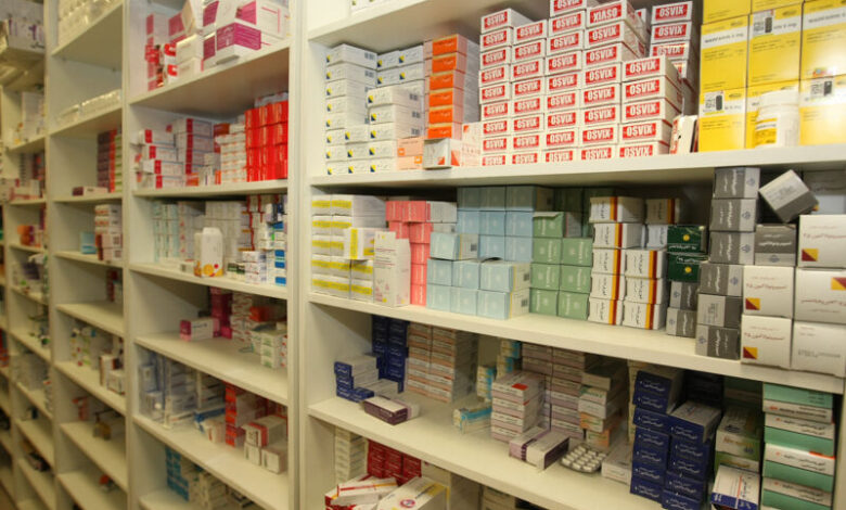 اختصاص ۸۵ همت در بودجه برای افزایش پوشش بیمه دارو، شیرخشک و لوازم مصرفی