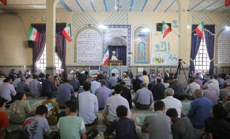 امام جمعه قزوین: اصل و اساس دین، ولایت است