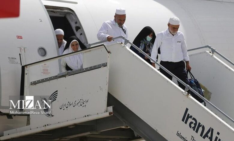 بازگشت اولین پرواز حجاج از فرودگاه طایف به فرودگاه امام خمینی (ره)