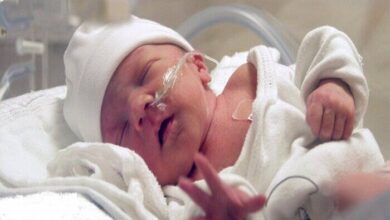 تاریخ تولد لاکچری ۴/۴/۴، بازی با سلامت مادر و نوزاد