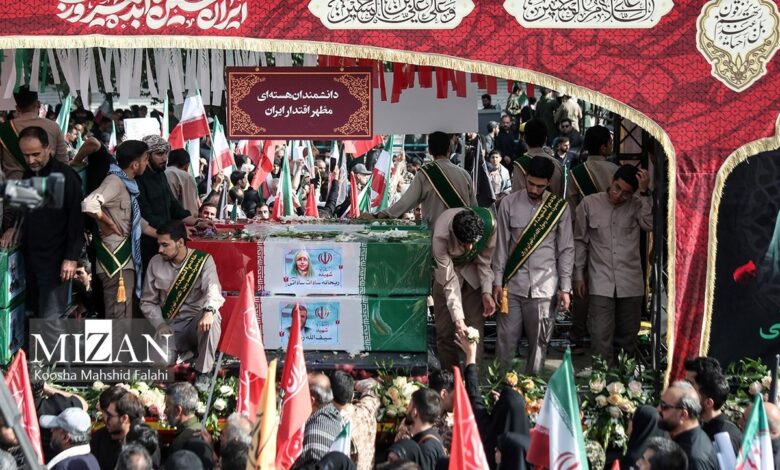 حضور شخصیت‌های لشکری و کشوری در مراسم تشییع شهدای اقتدار