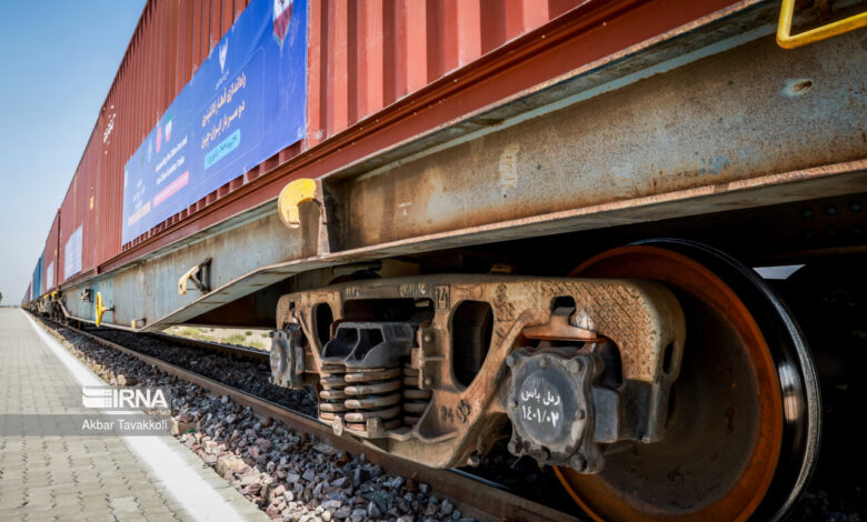 خروج ۷ واگن باری در لرستان؛ انسداد مسیر ریلی شمال–جنوب
