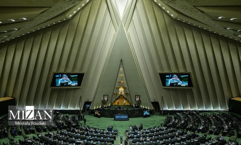 دستور کار صحن علنی مجلس در هفته جاری/ بررسی لایحه حمایت از ایرانیان خارج از کشور