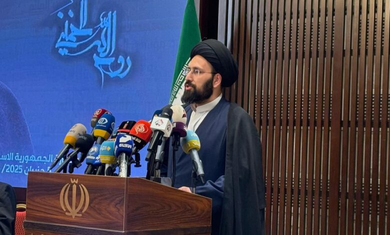 سید علی خمینی: بین ما و استکبار هیچ وقت صلحی صورت نمیگیرد