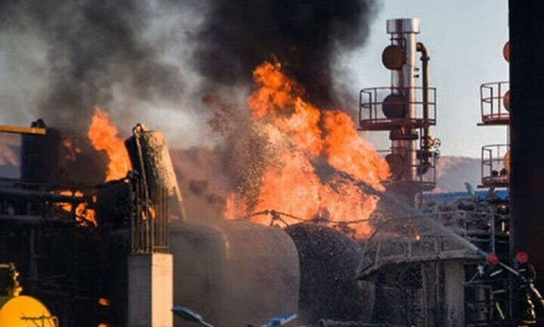 شستا: دلایل فنی بروز حادثه پتروشیمی خارک توسط گروه‌های فنی در حال بررسی است