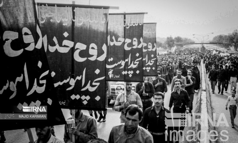 ظلم‌ستیزی و سلطه‌ناپذیری بارزترین ویژگی امام‌خمینی(ره) بود