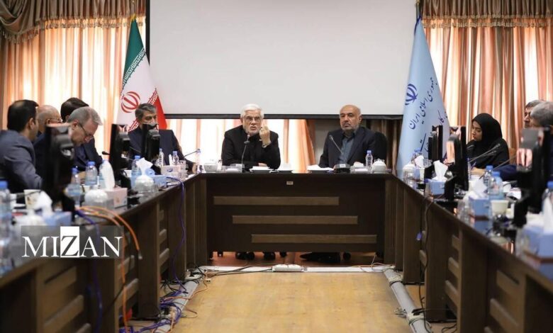 عارف: باید برنامه اداره کشور در دوران پسا جنگ ۱۲ روزه تدوین شود