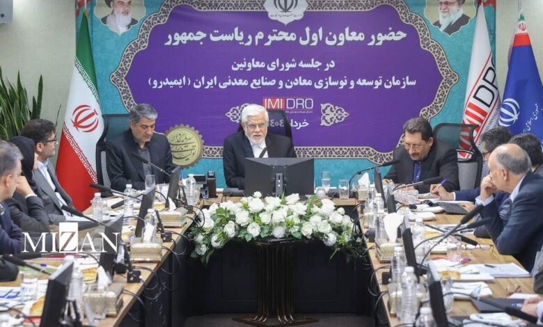 عارف: بخشی از ناترازی‌های موجود ناشی از نظام بروکراتیک است