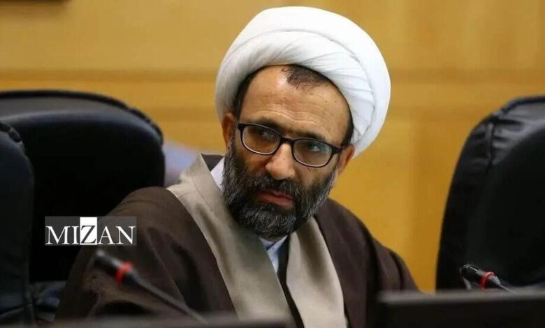 عضو کمیسیون صنایع و معادن مجلس: خودرسازان نباید با صحبت‌های که مبنای قانونی ندارد بازار را بهم بریزند