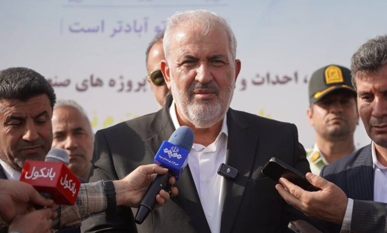 علی آبادی: استان ایلام ظرفیت‌های ویژه‌ای در حوزه انرژی، آب و مرز‌های بین‌المللی دارد