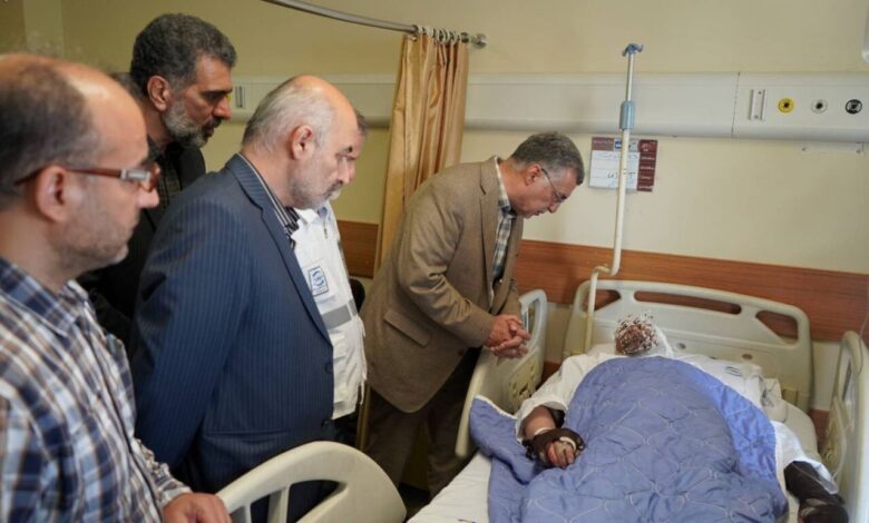 عیادت معاون اول رییس جمهور و وزیر بهداشت از مجروحان حملات رژیم صهیونیستی