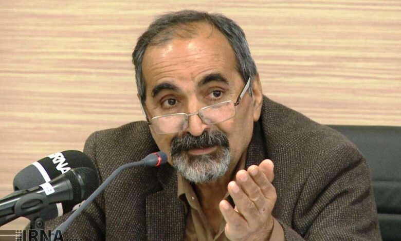 فردای ایران را با سرمایه اجتماعی بهتر بسازیم/ لزوم حضور میدانی نخبگان برای منافع ملی