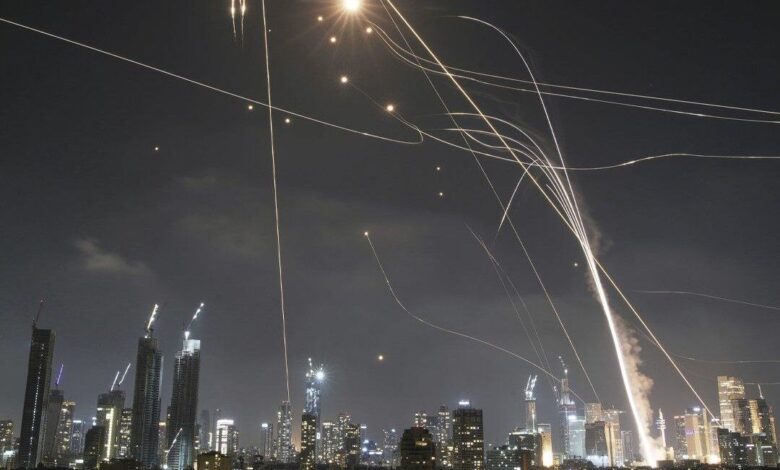 فیلم| خوشحالی شبانه گلستانی‌ها از وعده صادق ۳