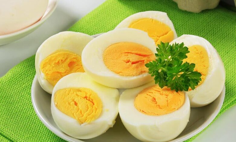 مصرف تخم مرغ در سالمندان باعث چرب شدن کبد می‌شود؟