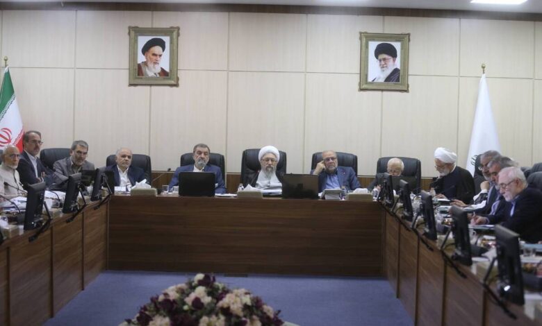 مصوبه هیئت عالی نظارت مجمع درباره ساعات اداری دستگاه‌های اجرایی