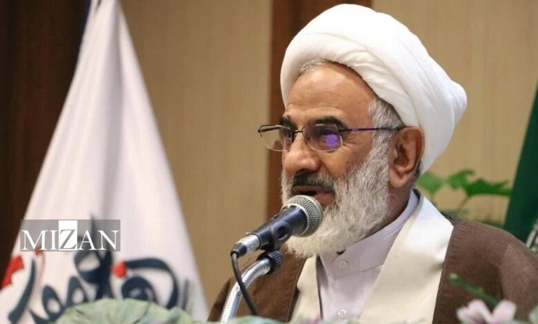 نماینده ولی فقیه در سپاه: انقلاب اسلامی با عزت، اقتدار و صلابت پیش میرود