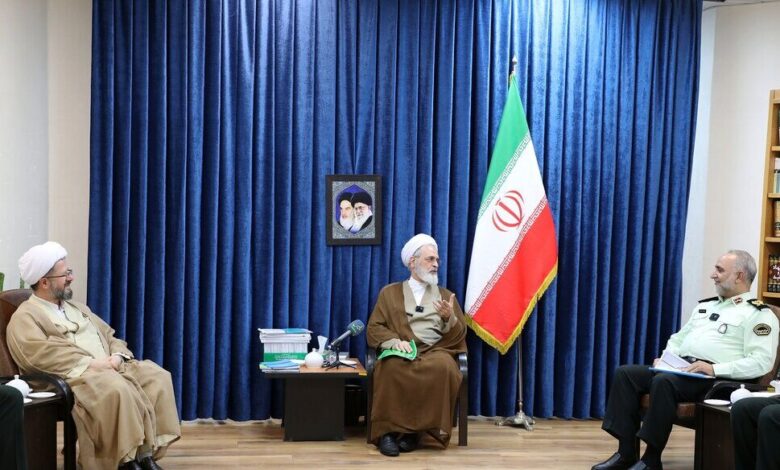 نیروی انتظامی کشور باید به لحاظ علمی ارتقا یابد