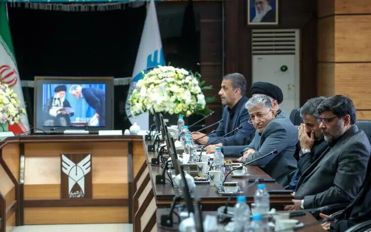 هیچ‌گونه وقفه‌ای در مسیر تحولی دانشگاه آزاد ایجاد نخواهد شد