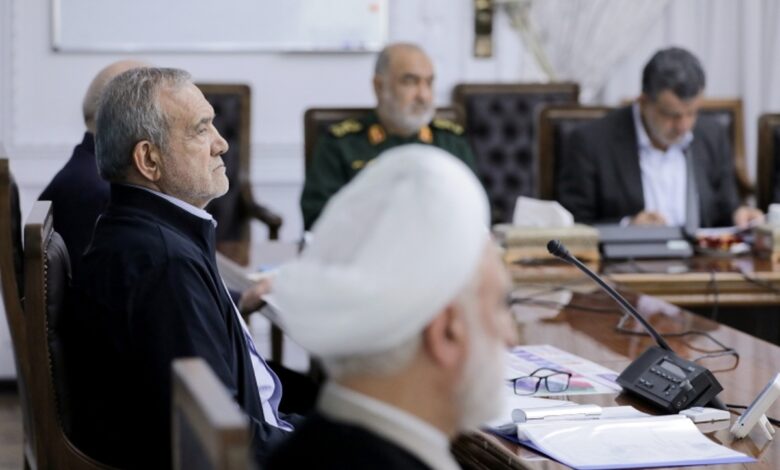 پزشکیان:هوش مصنوعی یکی از سرفصل‌های آموزشی جدید برای معلمان است