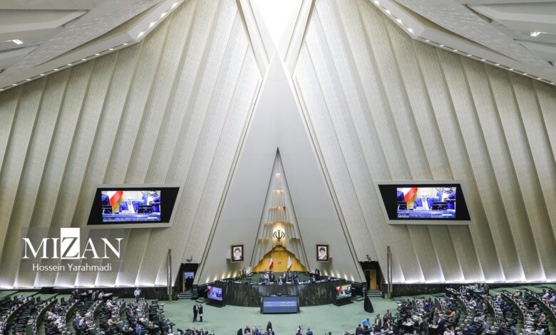 گودرزی: اظهارات همتی موجب خدشه به ساحت مجلس شده است