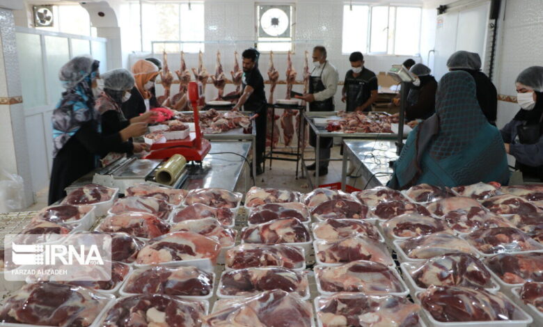 ۲ هزار بسته گوشت قربانی میان نیازمندان خوزستان توزیع شد
