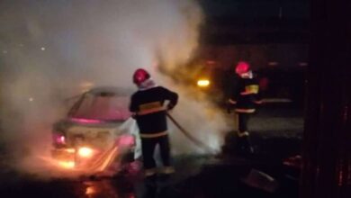 آتش سوزی یک دستگاه خودرو در یزد مهار شد