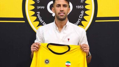 آرش رضاوند رسماً به سپاهان پیوست