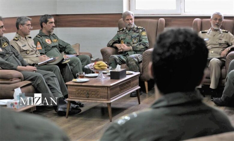 بازدید فرمانده کل ارتش از پایگاه هوایی شهید لشگری