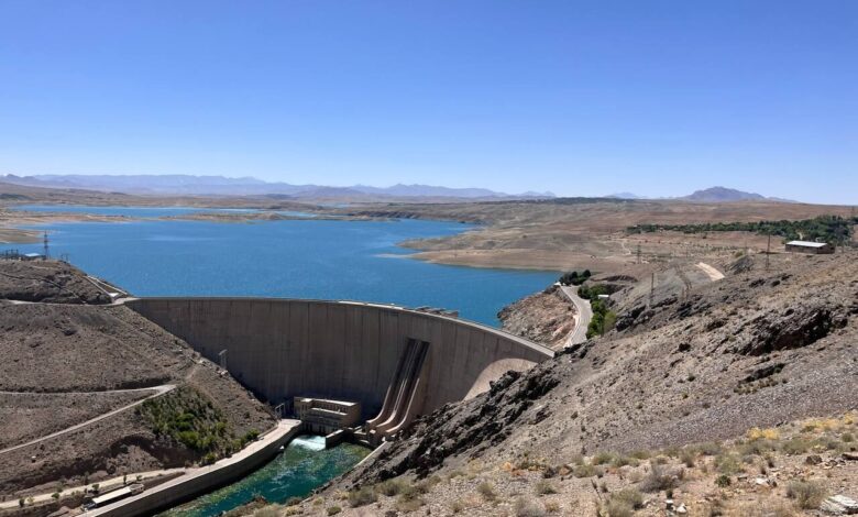 تنها ۳۱ درصد حجم سد زاینده رود پر است