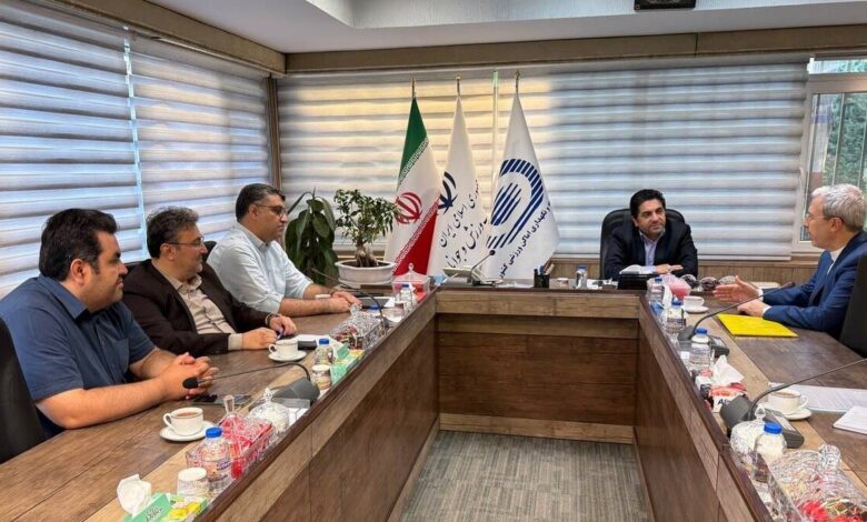 دیدار‌های جداگانه روسای ۵ فدراسیون ورزشی با ثابت قدم