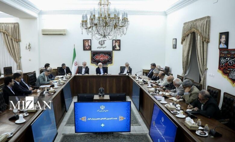 عارف: اتحاد ملی میثاق یکایک ما است که باید در عمل و نه حرف و بیانیه باشد