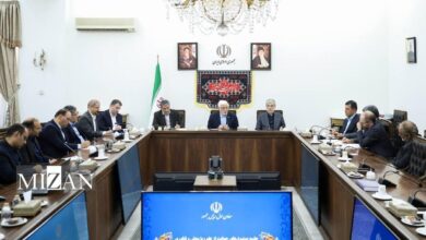 عارف: دست برتر را در گفت‌و‌گو و دیپلماسی داریم/ در صنعت موشکی با اتکای دانش بومی دست برتر در جنگ ۱۲ روزه داشتیم