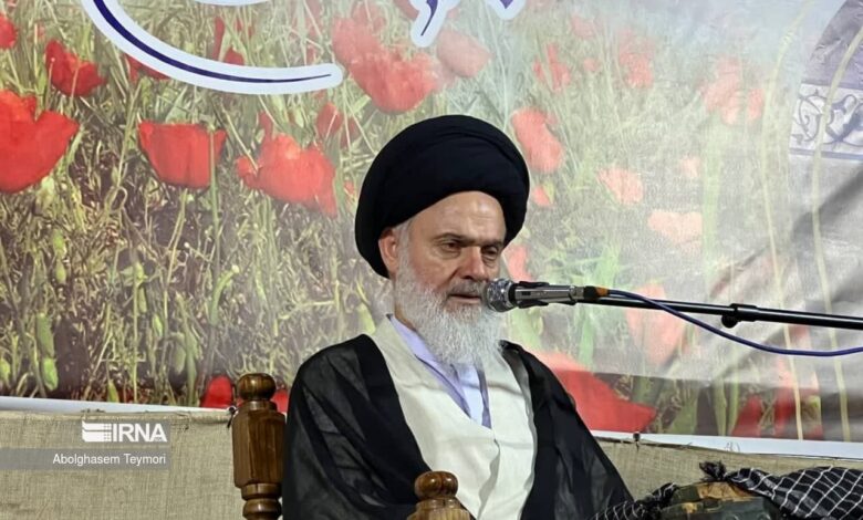 عضو خبرگان رهبری: وحدت‌ ایرانیان ادبیات دشمنان را تغییر داد