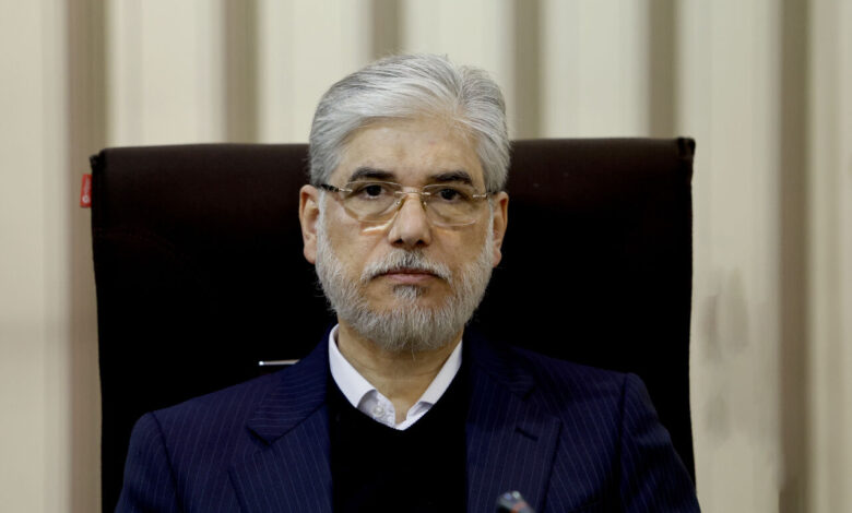 عیادت وزیر علوم از مجروحان حمله رژیم صهیونیستی به کشور