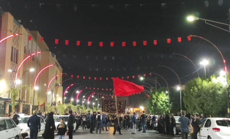 فیلم | آیین نمادین کفن و دفن شهدای کربلا در دزفول